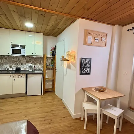 Habitación En Calle Molino Pensión