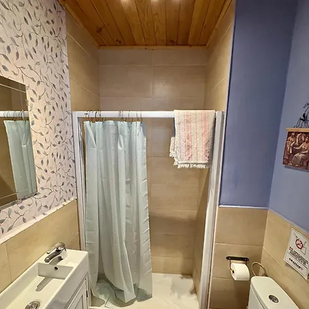 Habitación En Calle Molino Pensión
