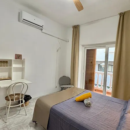 Habitación En Calle Molino Pensión Málaga
