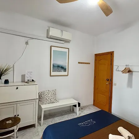 Pensión Habitación En Calle Molino
