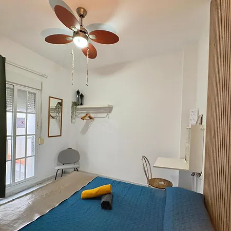 Habitación En Calle Molino Málaga